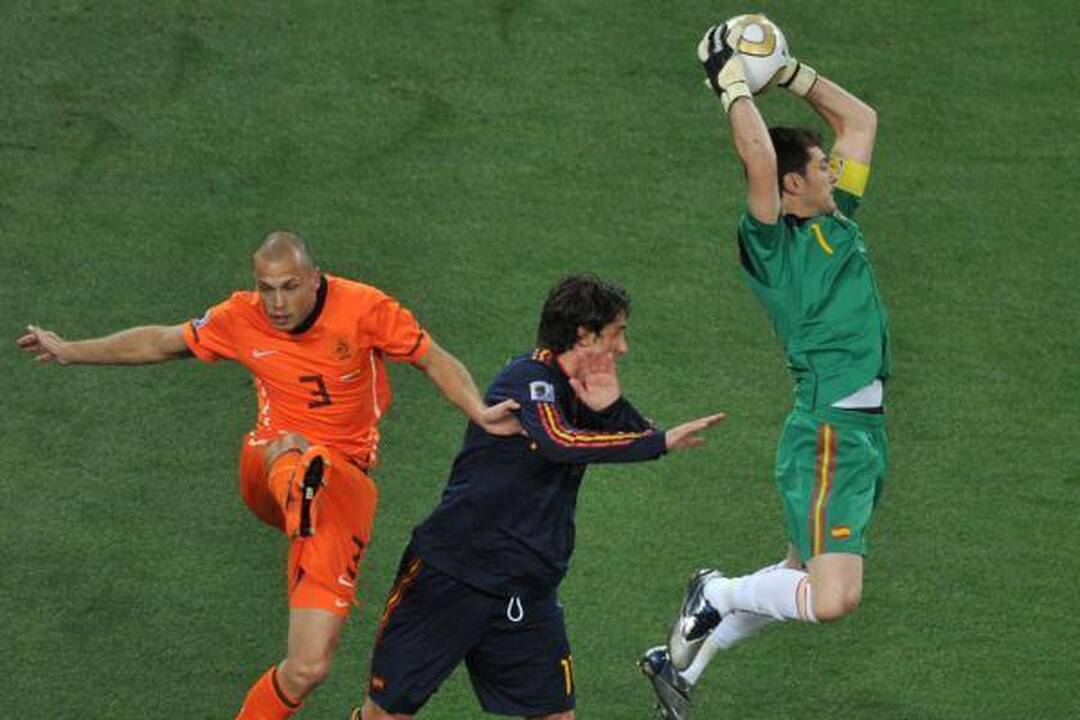 Ispanijos burtininkai užskriejo į pasaulio futbolo Olimpo viršūnę
