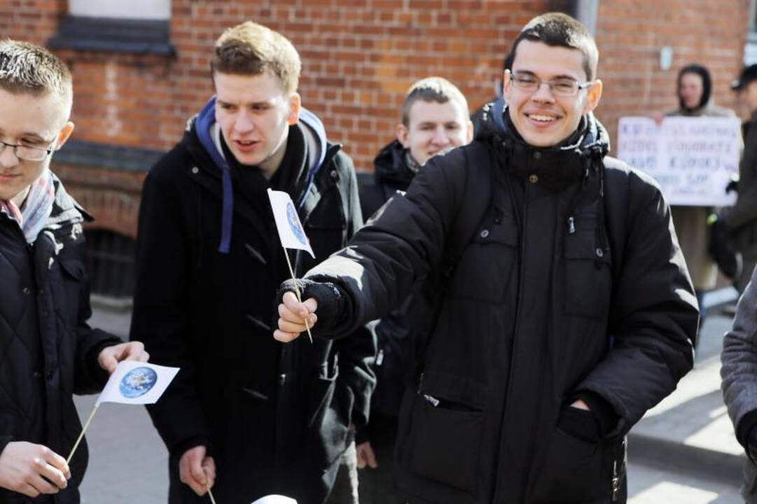 Žemės dieną Klaipėdoje šventė jaunoji karta