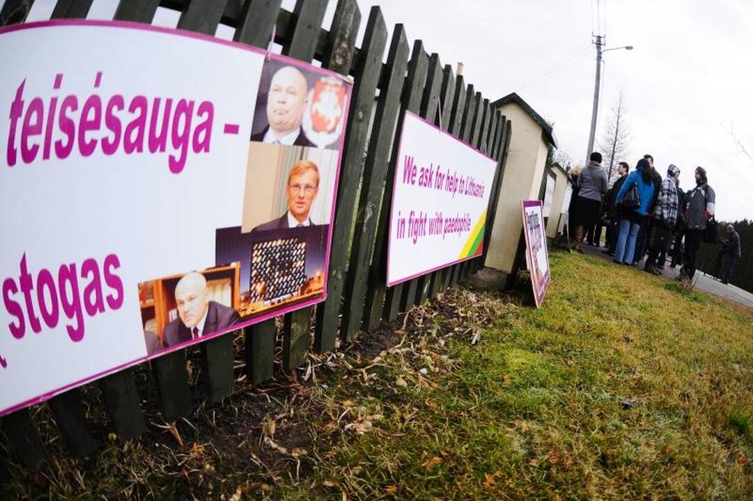Po teismo sprendimo L.Stankūnaitės dukrai prireikė medikų pagalbos
