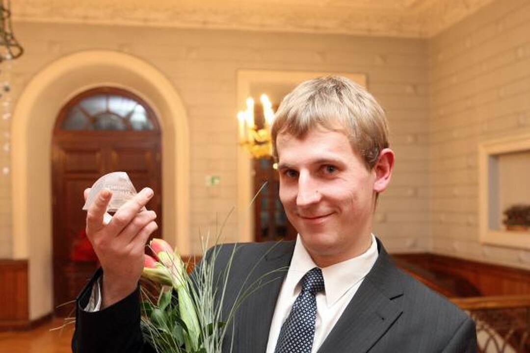 Kauno rotušėje 26-iems kauniečiams įteikti „Gerumo kristalai“