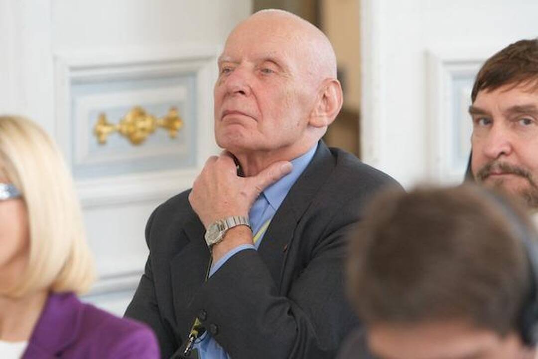 Merų forumas nesulaukė vieno garbingiausių lektorių