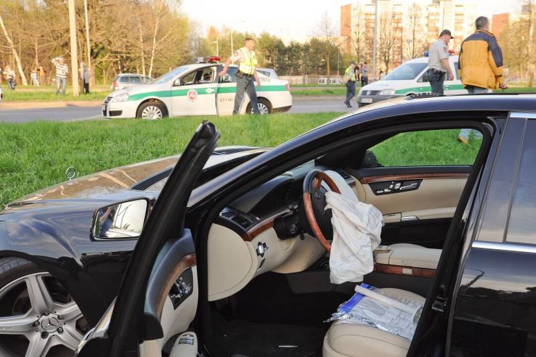 Avarijos sukėlimu įtariamas S.Proninos žentas suimtas 20 parų