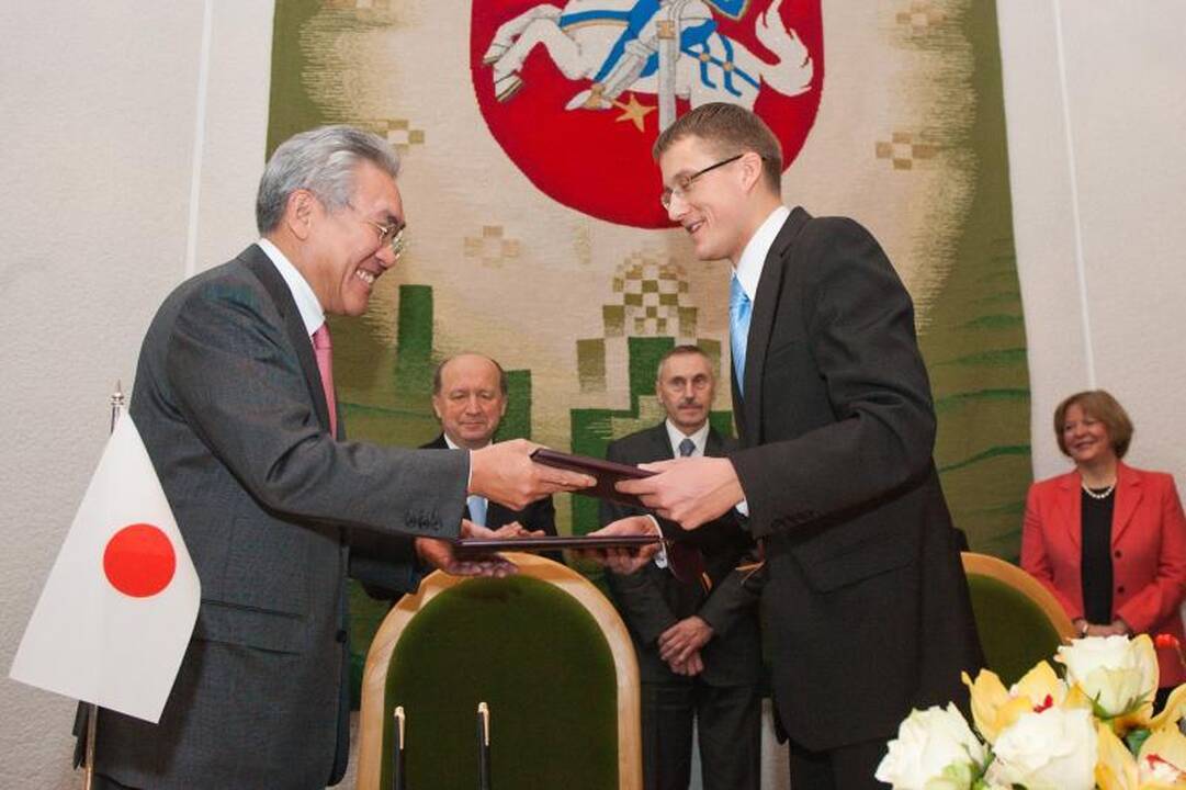 Vyriausybė ir „Hitachi“ susitarė dėl AE Koncesijos sutarties nuostatų
