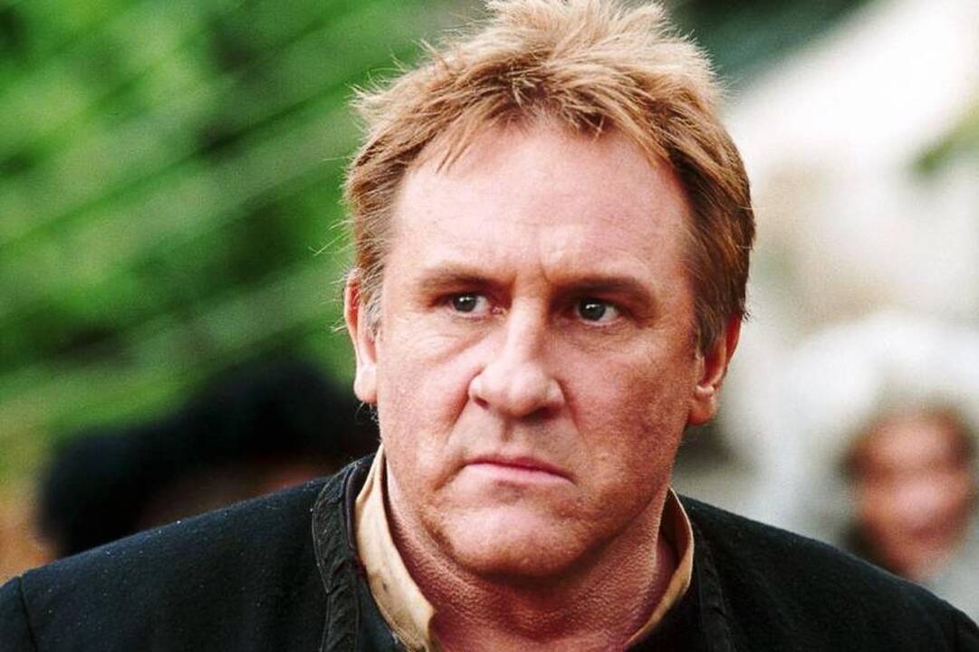 G.Depardieu nusišlapino lėktuve, bet ne tualete