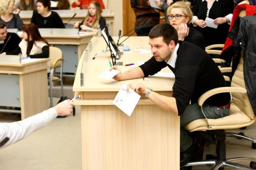 173 kauniečiai perrašė „Senelio laišką“ 