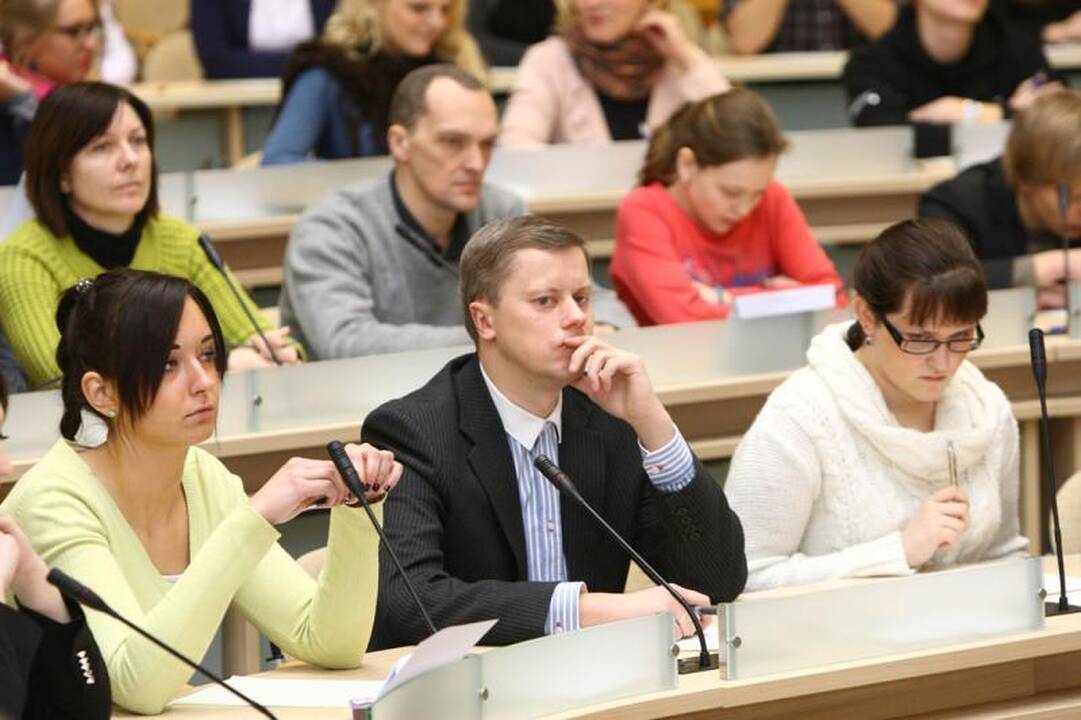 173 kauniečiai perrašė „Senelio laišką“ 
