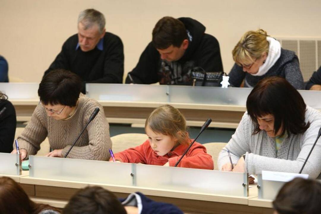 173 kauniečiai perrašė „Senelio laišką“ 