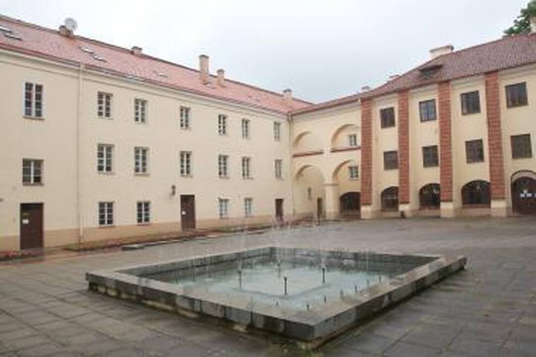 Vilniaus universitete pristatoma knyga apie kalbininką A.Ašmantą