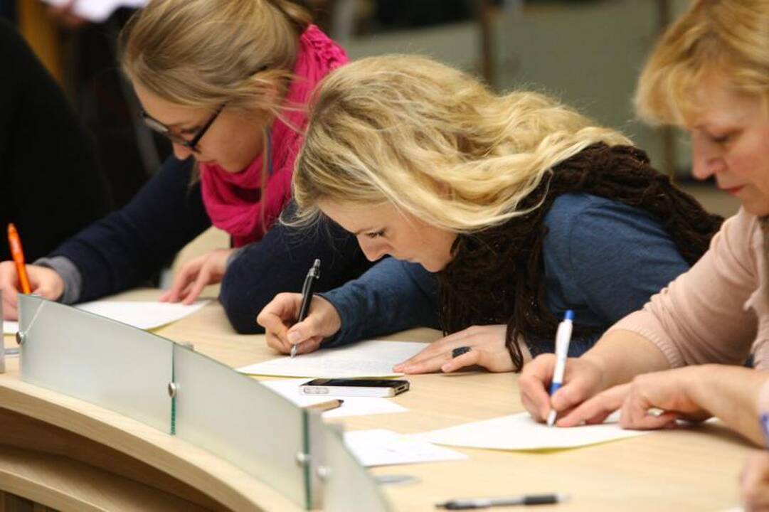 173 kauniečiai perrašė „Senelio laišką“ 
