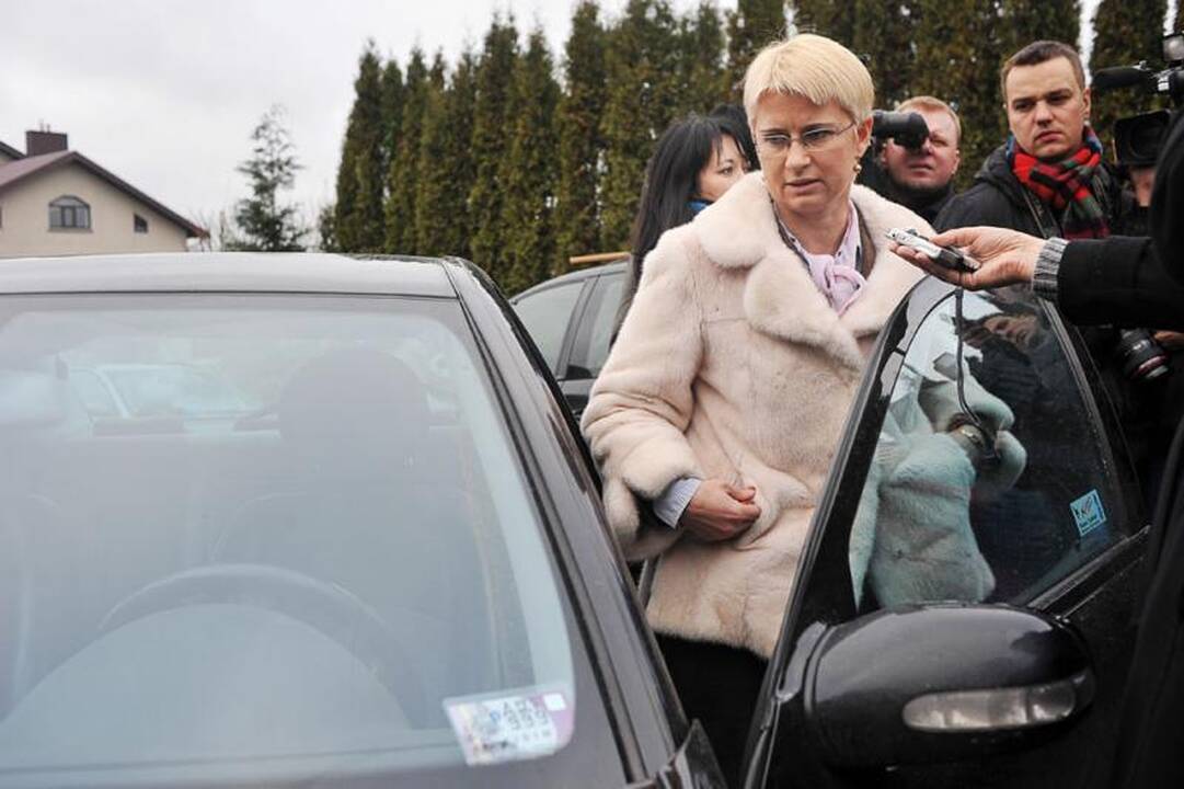 N.Venckienė prašo nušalinti teismą, mergaitė kol kas lieka Garliavoje
