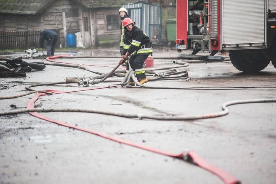 Ekspertai beveik neabejoja, kad restoranas „Bajorkiemis“ padegtas