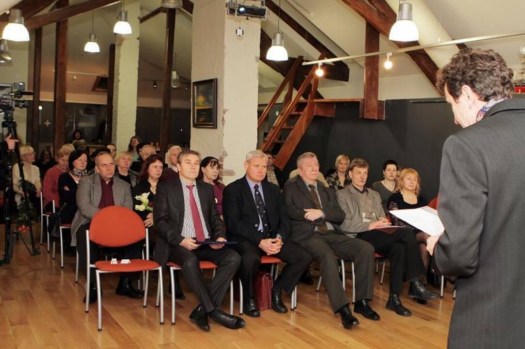 Palangiškei įteikta literatūrinė I.Simonaitytės premija 