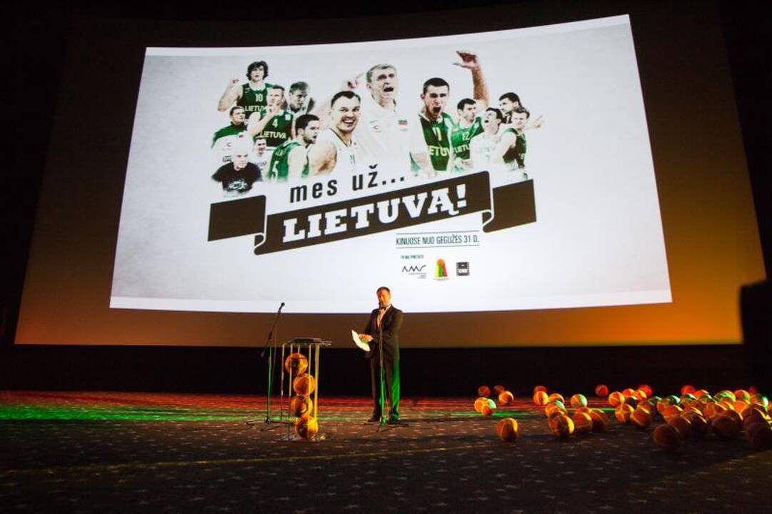 Filmas „Mes už ...Lietuvą!“ – rinktinės kasdienybė iš arti