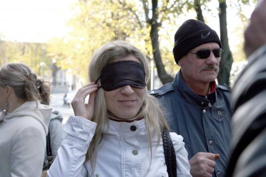 Akliesiems sunku keliauti po Klaipėdą autobusais