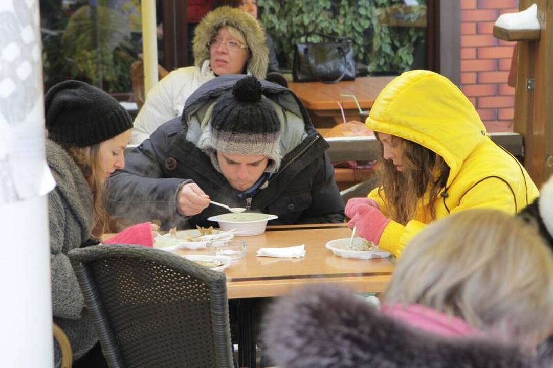 „Palangos stinta“: spūstys prie miesto prieigų dėl žuvelės už 2 litus