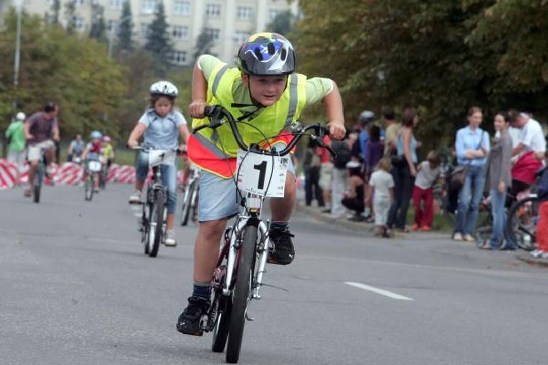 Pirmasis “Velomaratonas”: dalyviams – džiaugsmas, kitiems – sunkumai