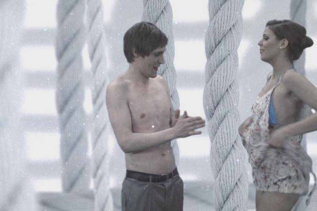 Dileta Meškaitė prieš TV kameras nepabūgo nusimesti drabužių