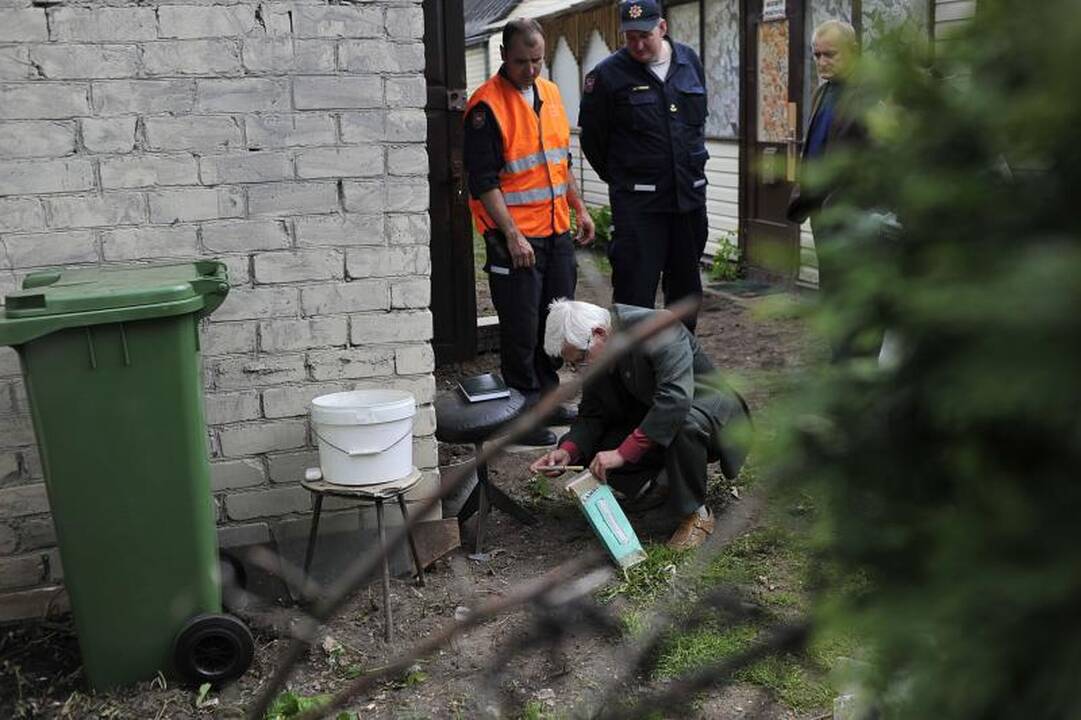 Seną namą remontavęs kaunietis rado pavojingo cezio