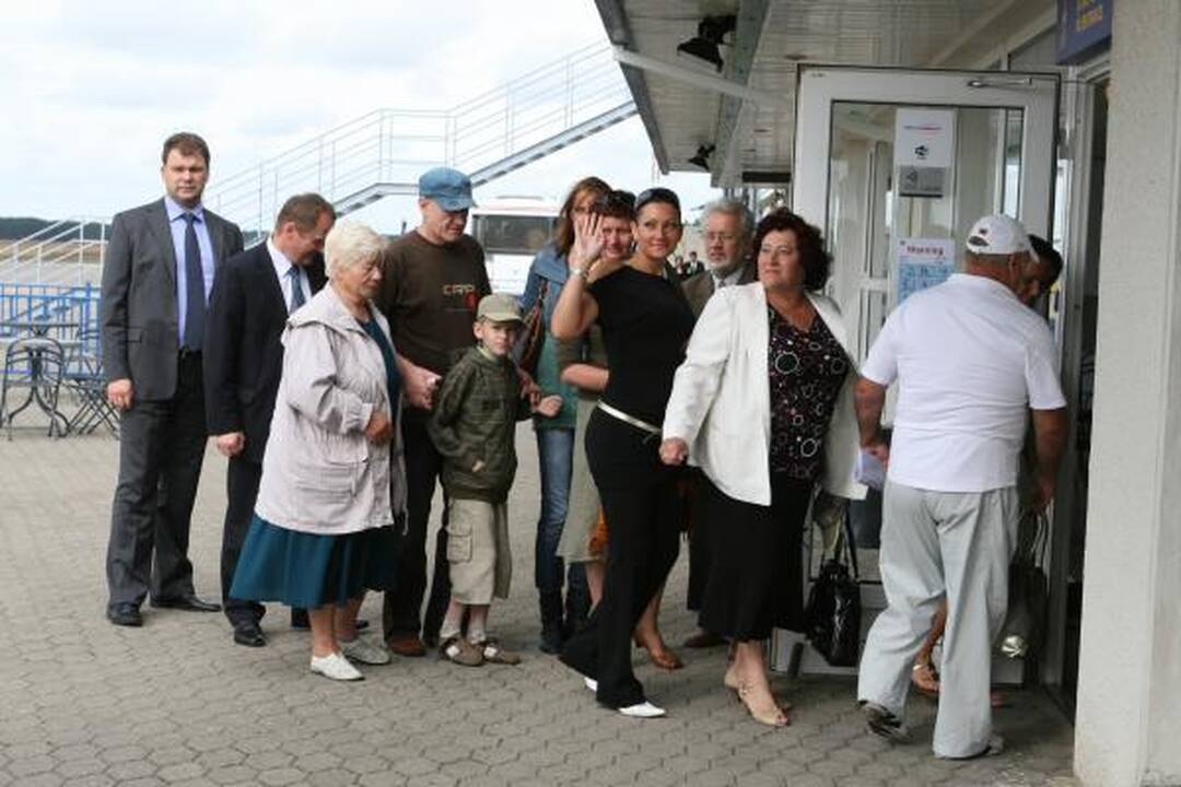 Pagrobtieji jūrininkai jau gimtinėje (papildyta)