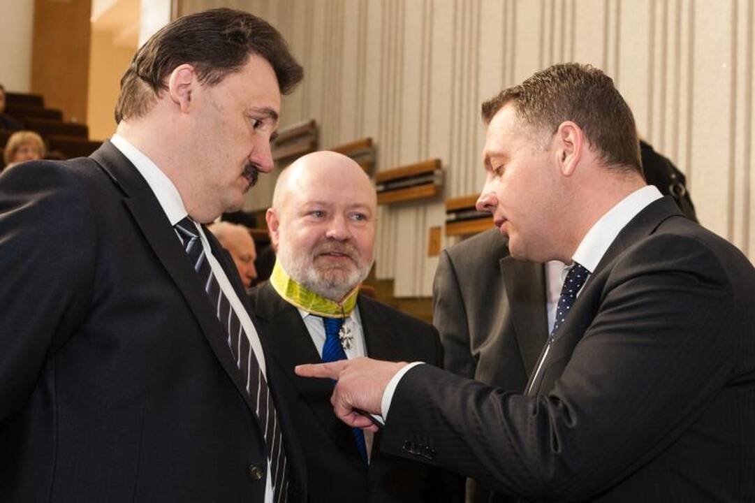 Ministras pirmininkas A.Kubilius apdovanojo klaipėdiečius