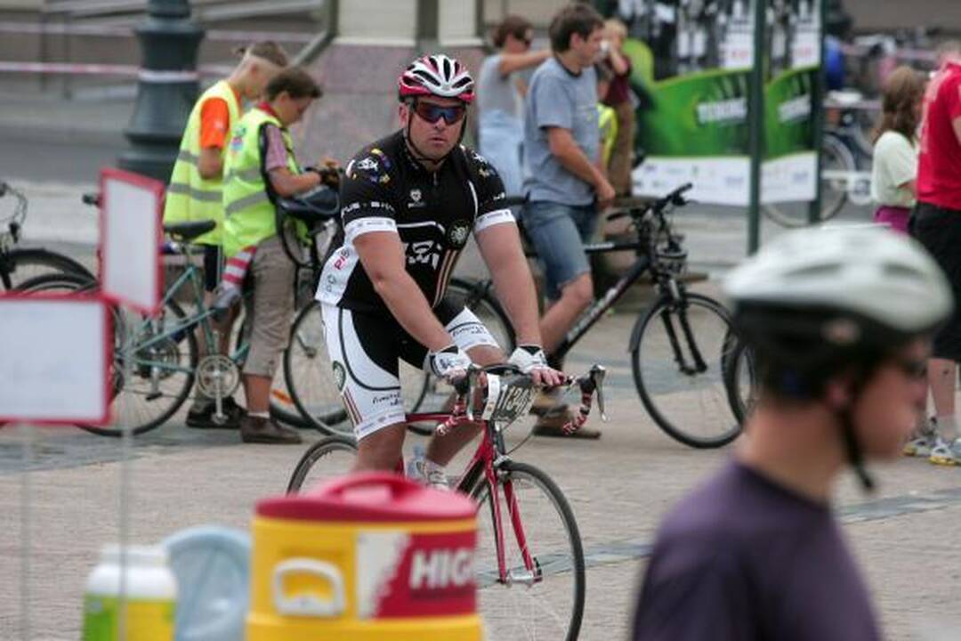 Pirmasis “Velomaratonas”: dalyviams – džiaugsmas, kitiems – sunkumai