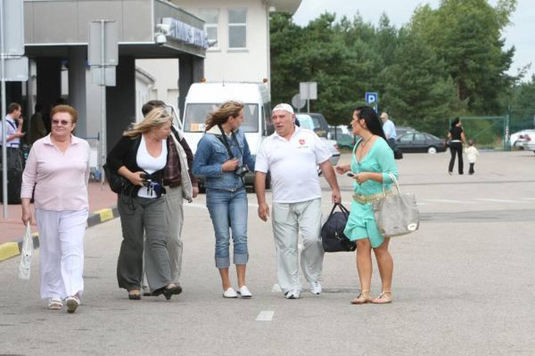 Pagrobtieji jūrininkai jau gimtinėje (papildyta)