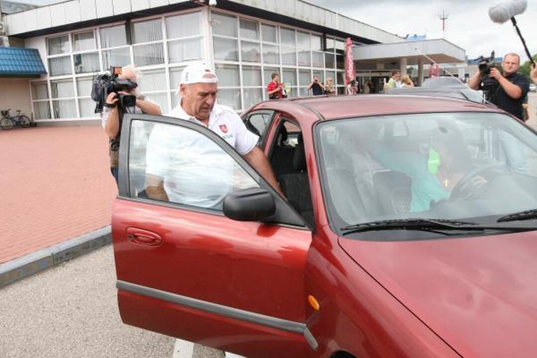 Pagrobtieji jūrininkai jau gimtinėje (papildyta)