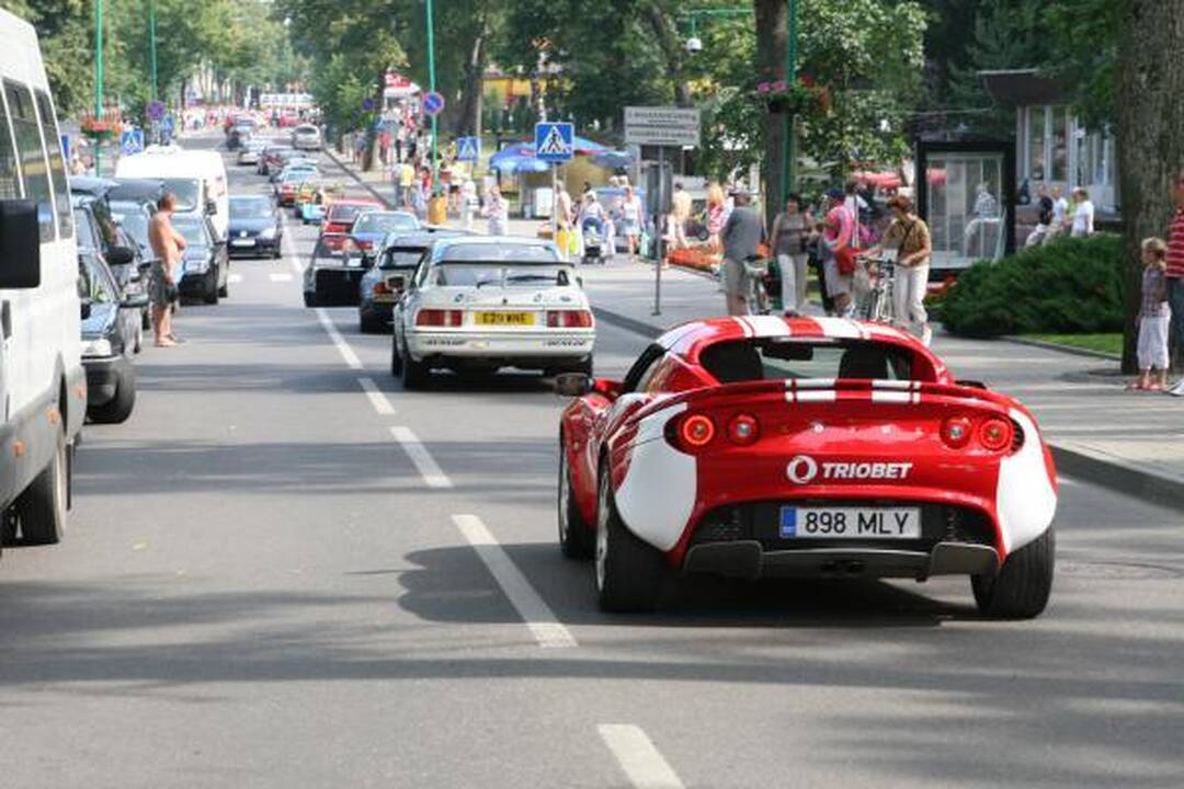 1000 km lenktynės jau atidarytos