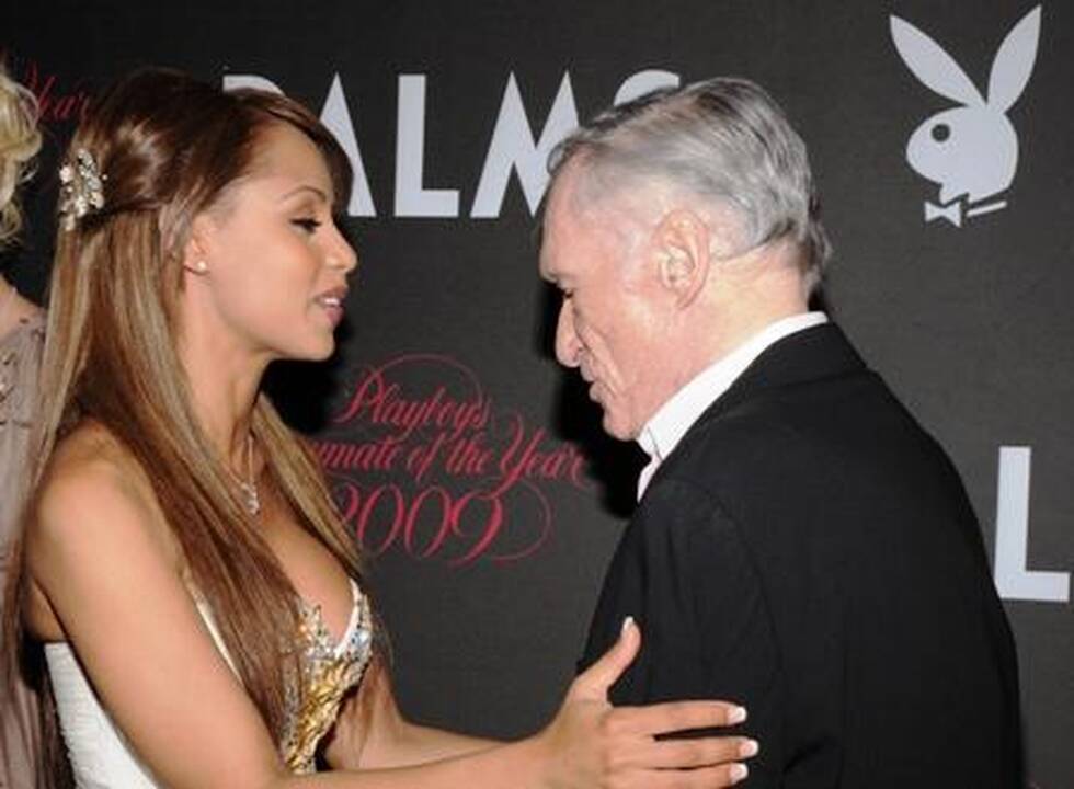 „Playboy" imperijos kūrėjas gali ją parduoti britų verslo magnatui