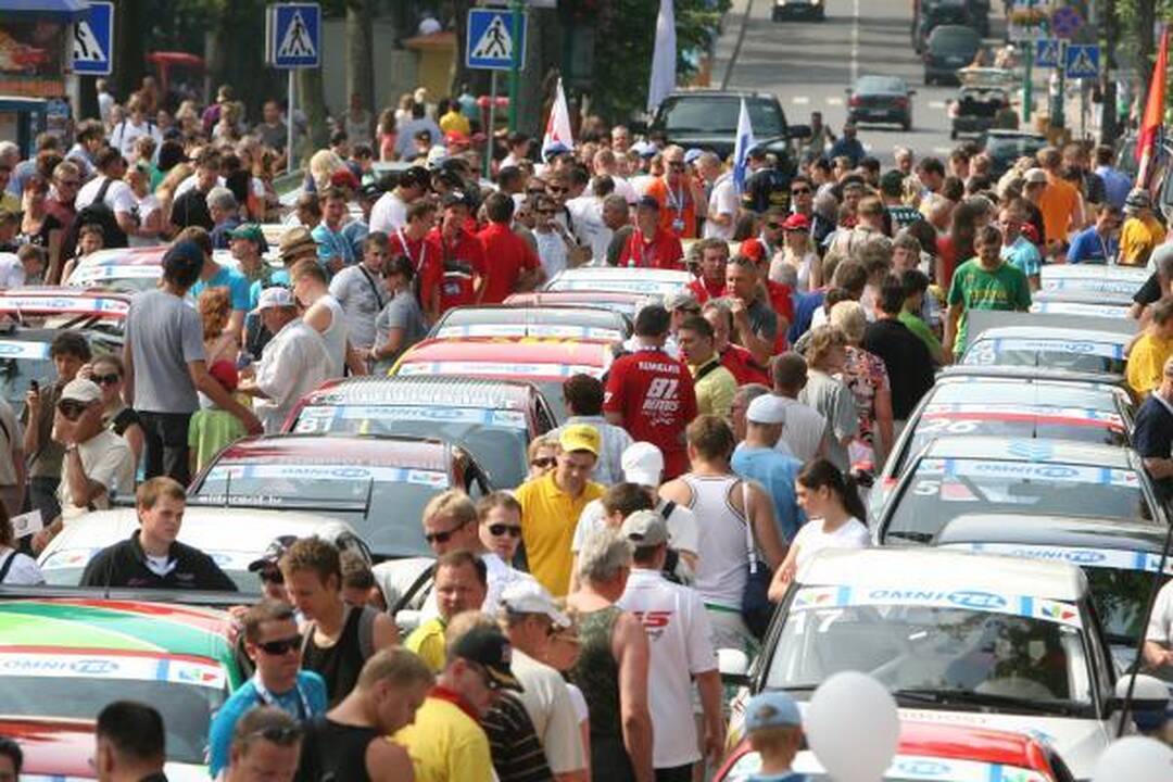 1000 km lenktynės jau atidarytos