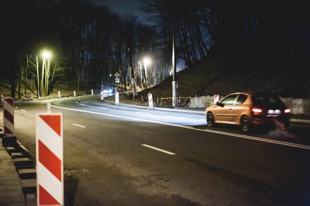 Išbandymas baigėsi: važiuoti Parodos gatve jau galima