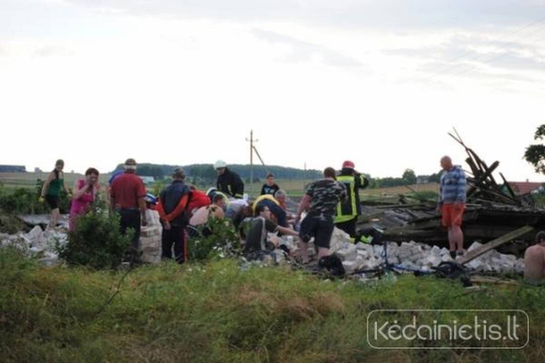 Kauno rajone nukentėjusių Čekijos turistų būklė labai rimta (papildyta)