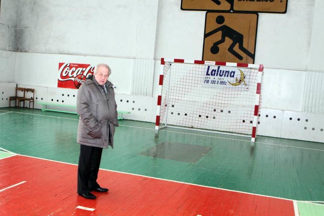 Klaipėdos meras pašiurpo nuo futbolo mokyklos būklės