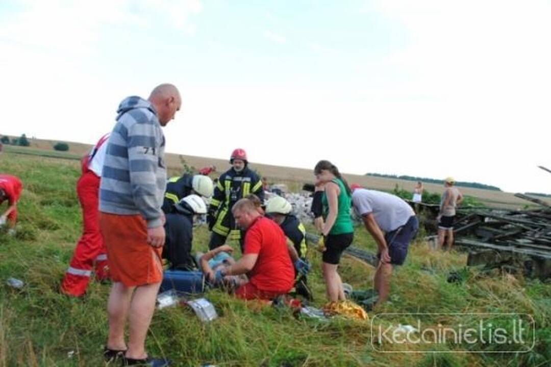Kauno rajone nukentėjusių Čekijos turistų būklė labai rimta (papildyta)