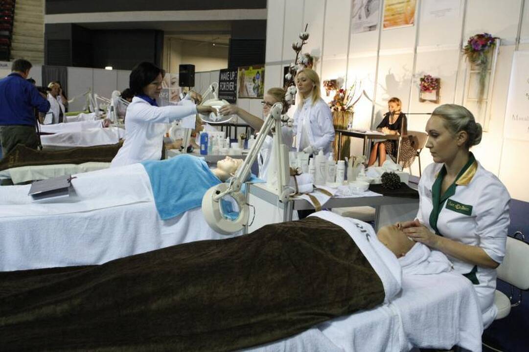 Klaipėdiečiai plūsta į grožio ir sveikatingumo parodą