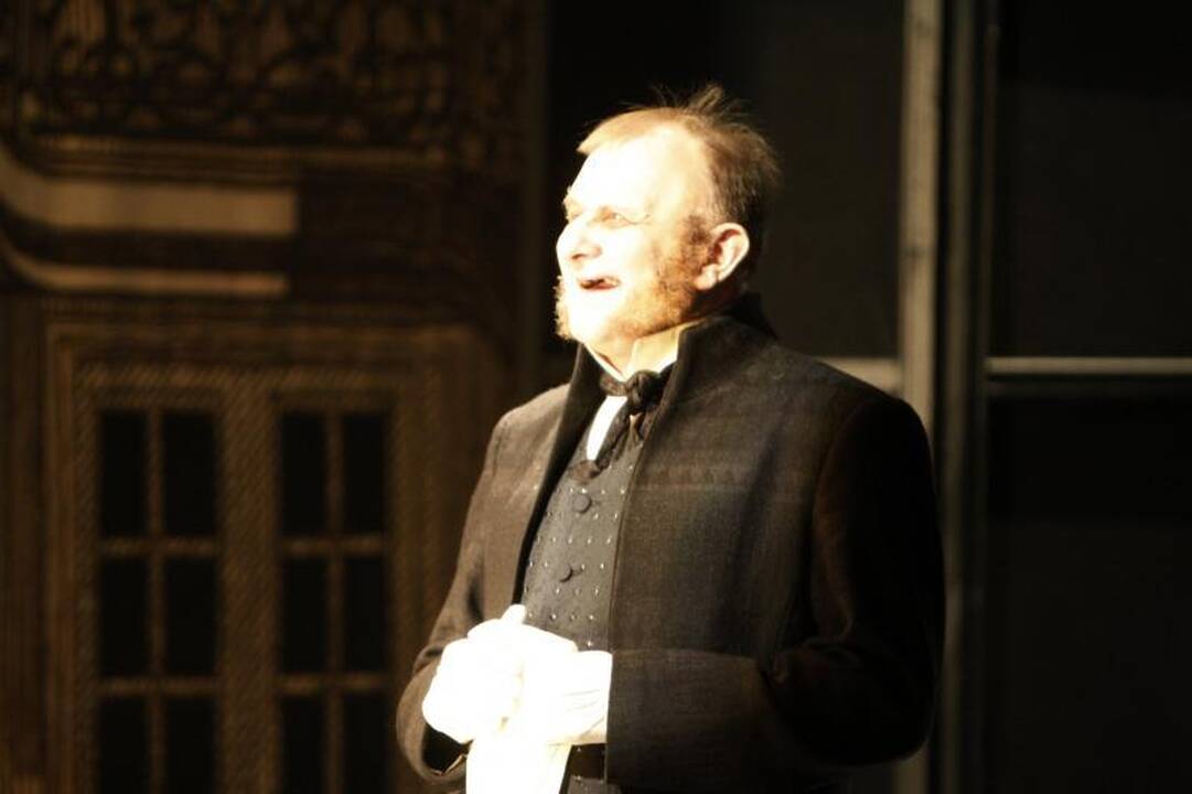 Klaipėdos dramos teatro premjeroje – gyvenimo skrodimas