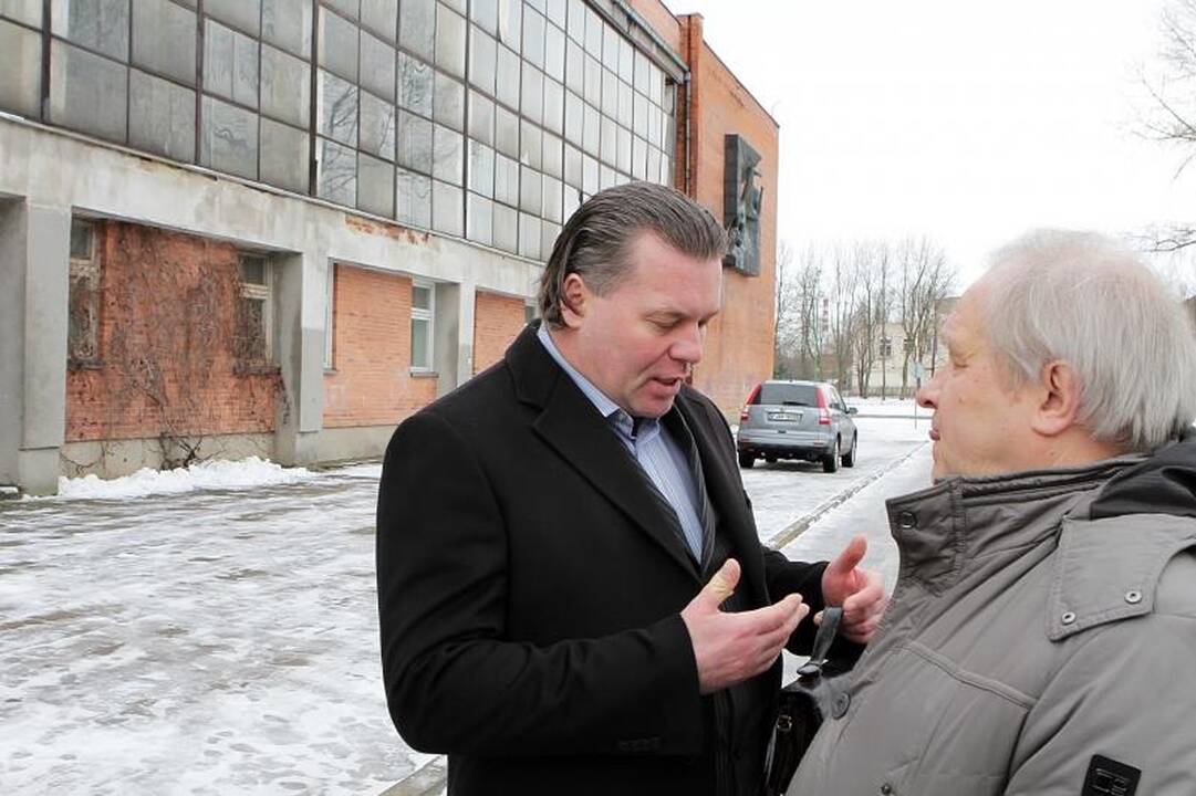 Klaipėdos meras pašiurpo nuo futbolo mokyklos būklės