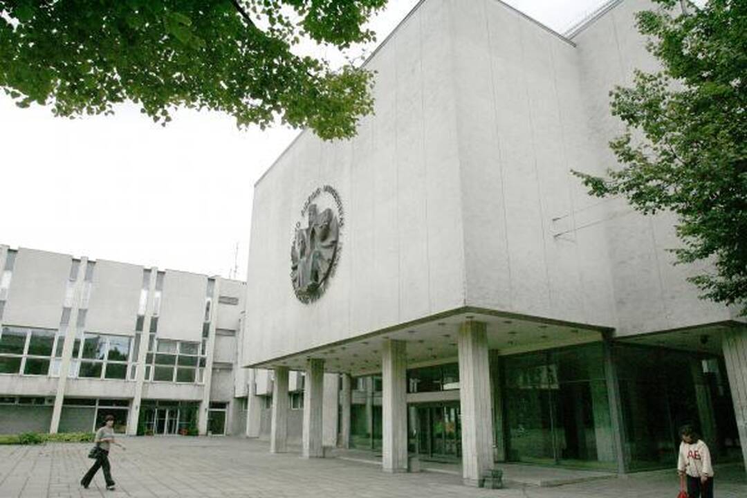 Lietuvio tapatybė: vis dar pakeliui iš kaimo į miestą