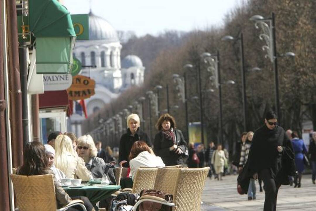 Lietuvio tapatybė: vis dar pakeliui iš kaimo į miestą