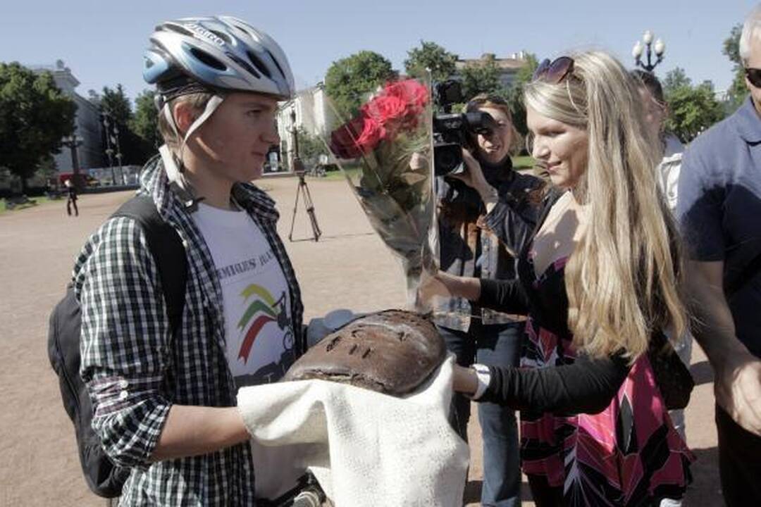 Vilniuje sutikti iš Didžiosios Britanijos dviračiais atvykę lietuviai