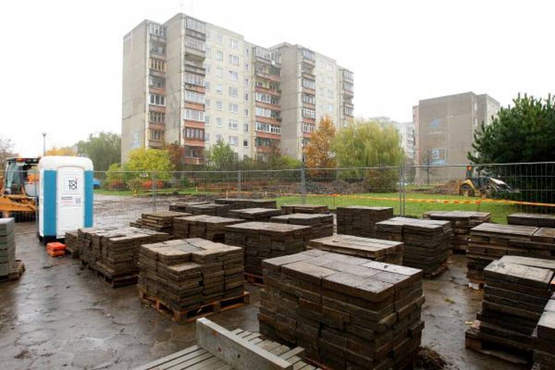 Čečėnijos aikštę lopys iš gabalų (papildyta)
