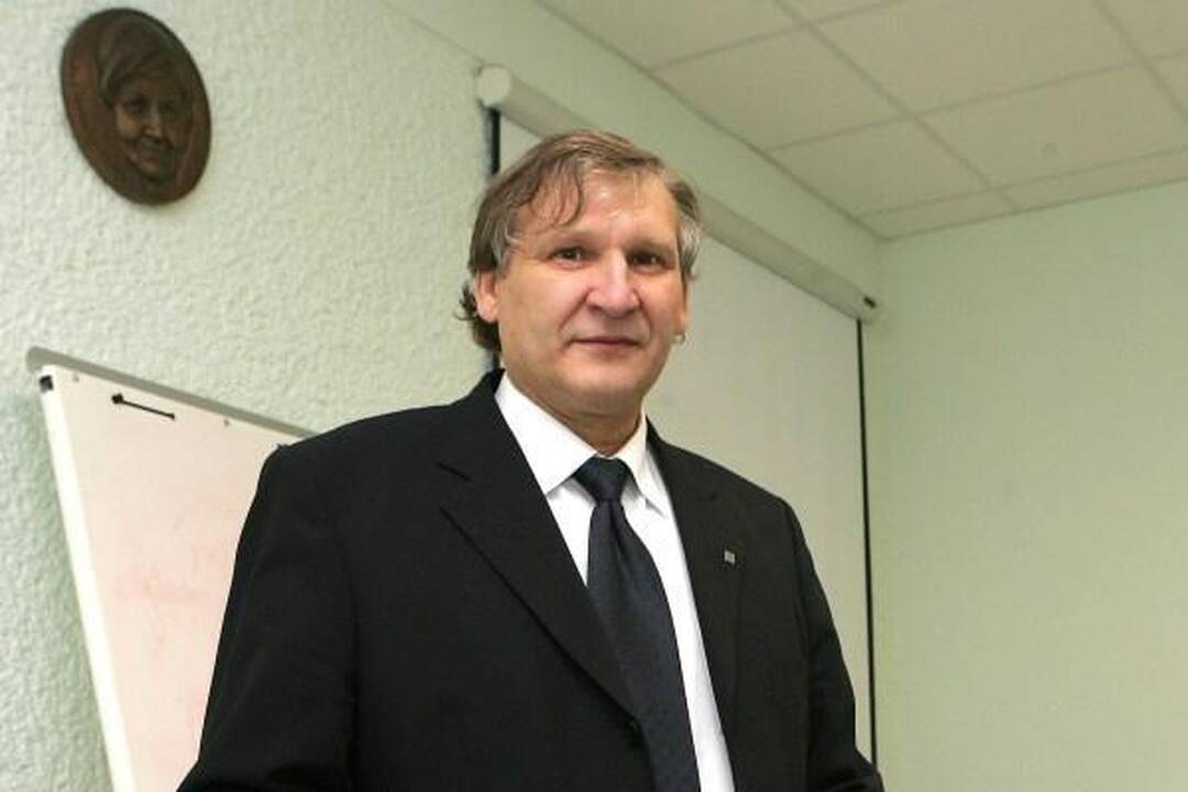 Lietuvio tapatybė: vis dar pakeliui iš kaimo į miestą