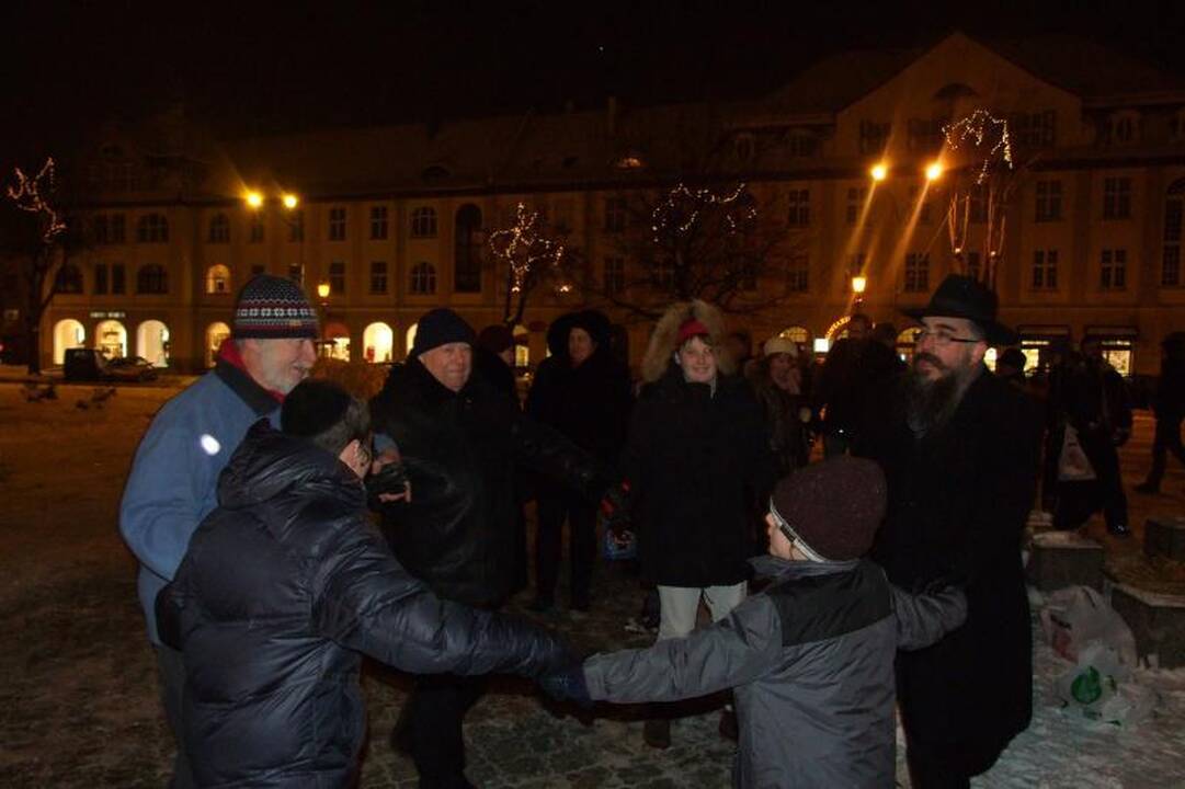 Klaipėdos žydų bendruomenė uždegė Didžiąją Menorą