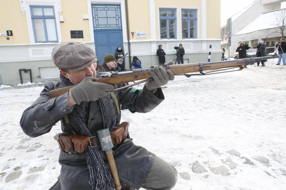 Prefektūros šturmas Teatro aikštėje – įspūdingas kaip ir prieš 90 metų
