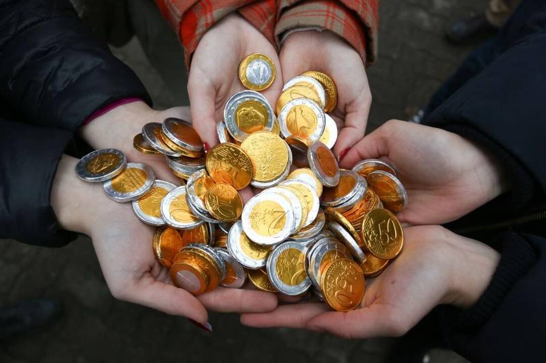 Jaunimas ragino nesitepti rankų neskaidriais rinkimais