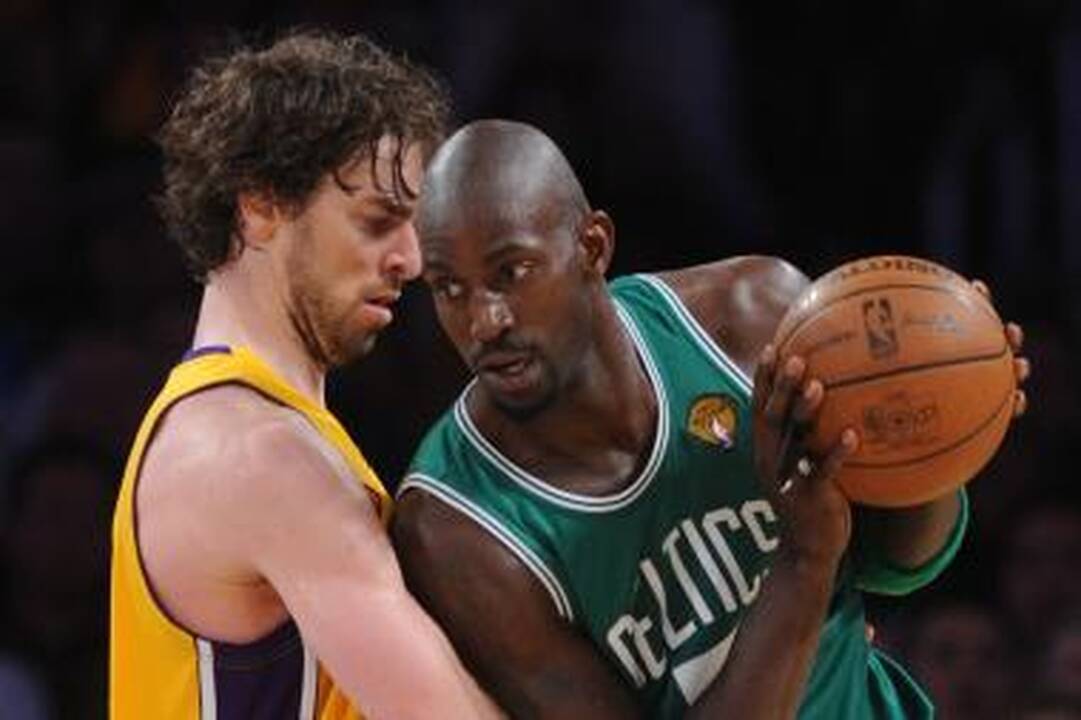„Lakers“ pergalė pirmosiose finalo serijos rungtynėse