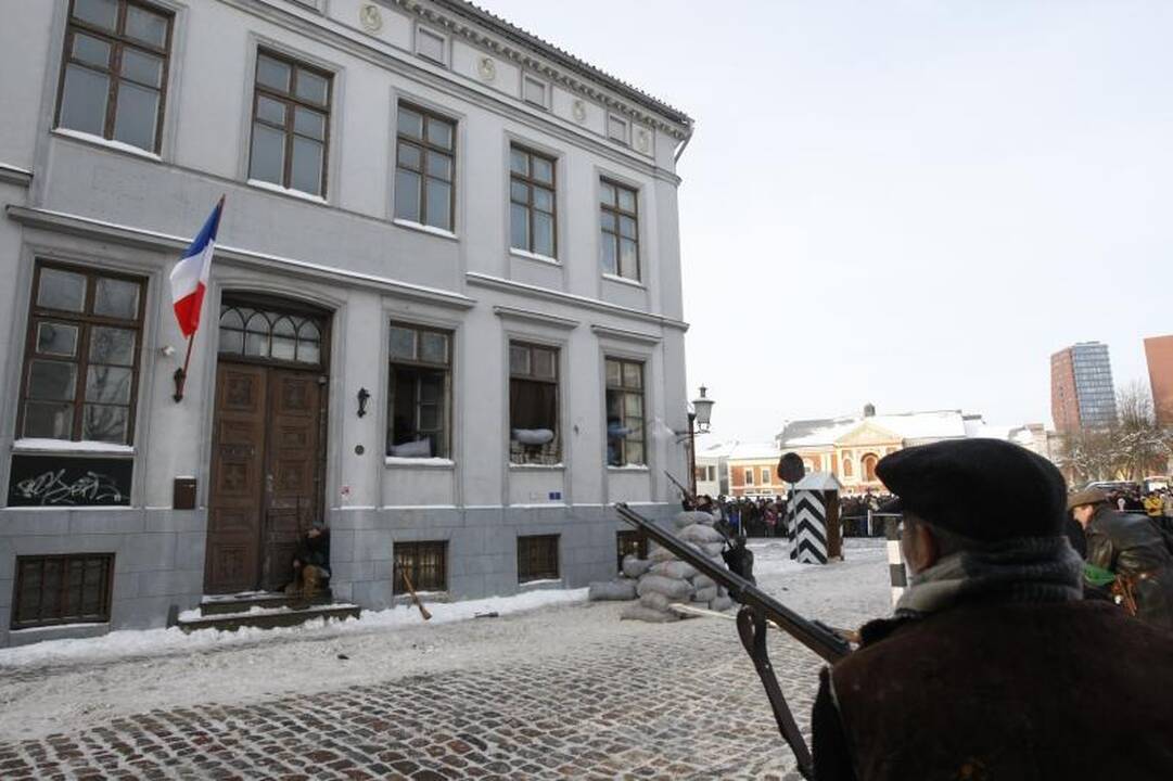Prefektūros šturmas Teatro aikštėje – įspūdingas kaip ir prieš 90 metų
