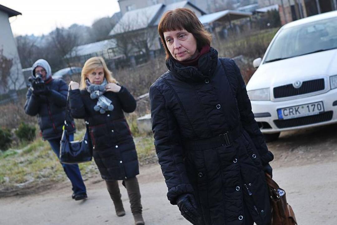 L.Stankūnaitė Garliavoje aplankė dukrą  