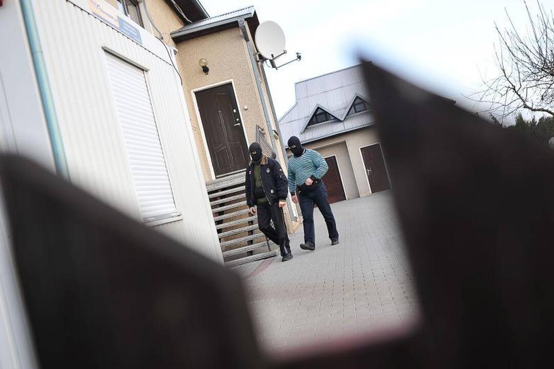L.Stankūnaitė Garliavoje aplankė dukrą  