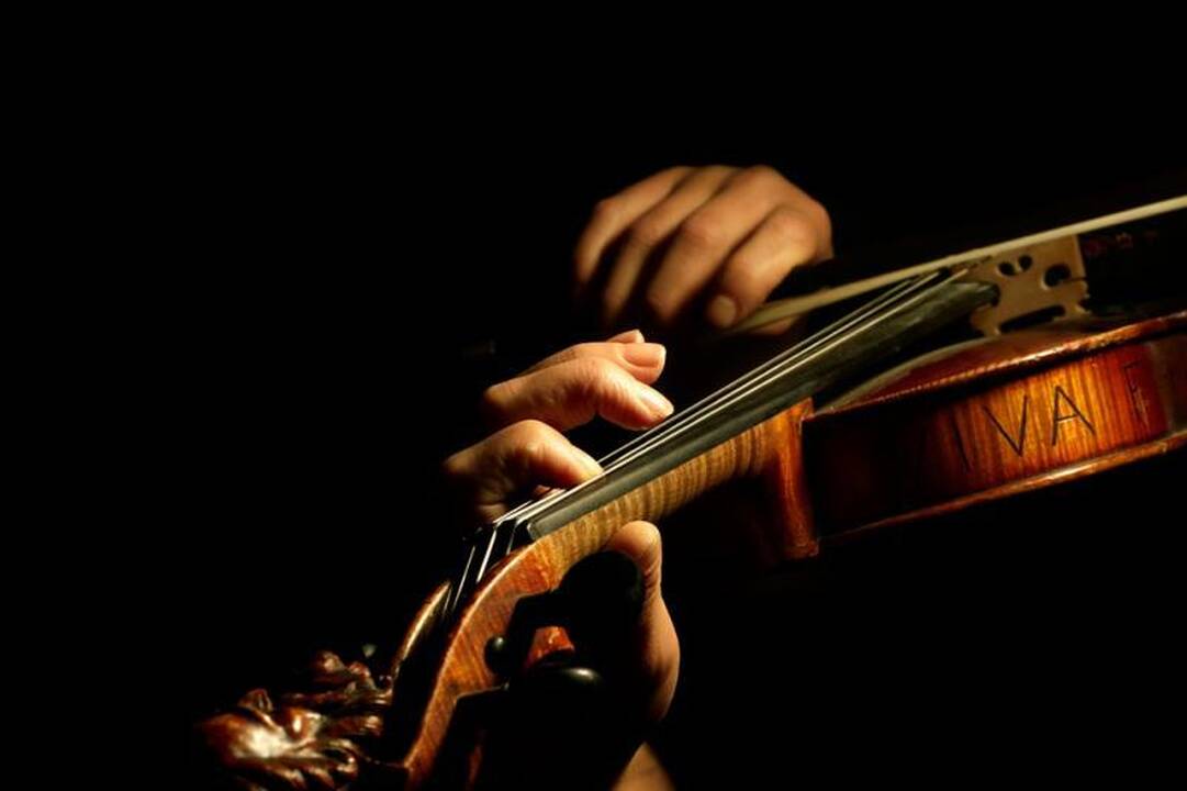 Po filharmonijos skliautais skambės unikalus kūrinys